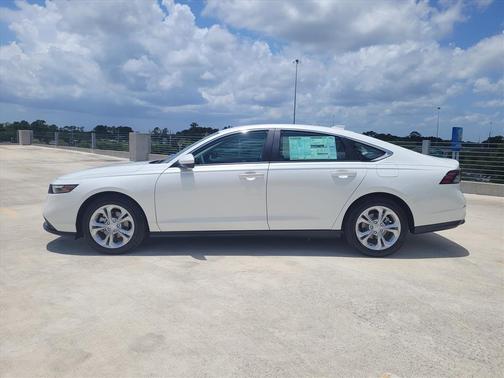 2025 Honda Accord LX 1.5T