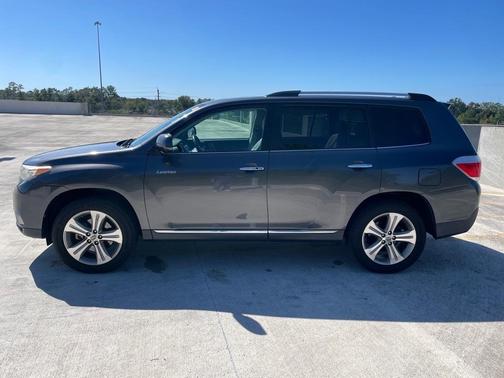 2013 Toyota Highlander Limited