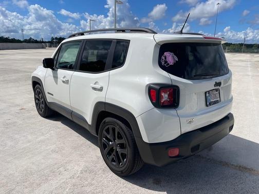 2017 Jeep Renegade Altitude