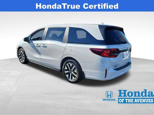 Platinum White Pearl 2026 Honda Odyssey EX-L