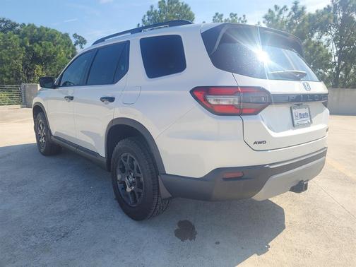 2025 Honda Pilot TrailSport