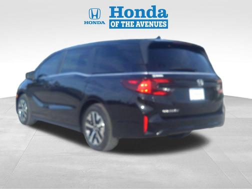 Crystal Black Pearl 2026 Honda Odyssey EX-L