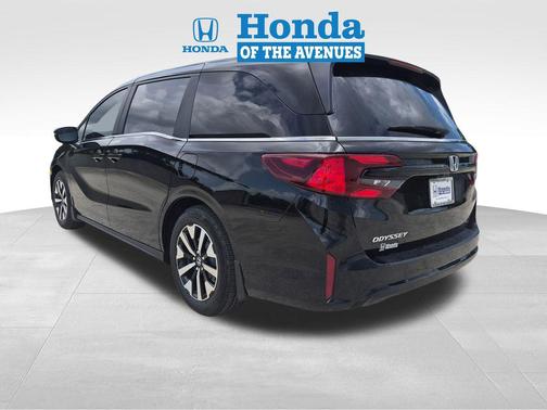 Crystal Black Pearl 2026 Honda Odyssey EX-L
