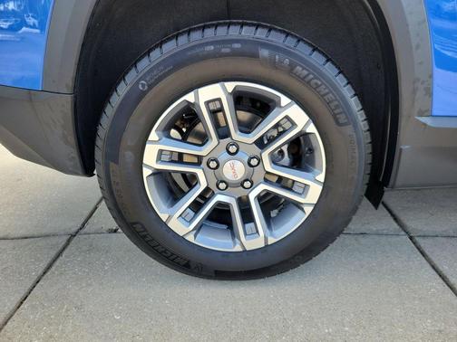 Rapids Metallic 2026 GMC Terrain FWD Elevation