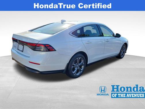 Platinum White Pearl 2023 Honda Accord EX