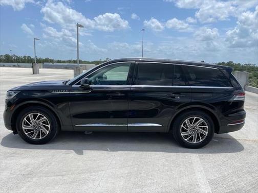 2021 Lincoln Aviator Standard