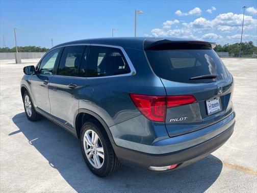 2017 Honda Pilot LX