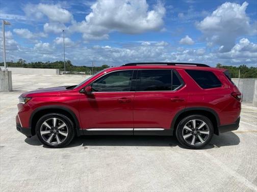 2025 Honda Pilot Touring 8-Passenger