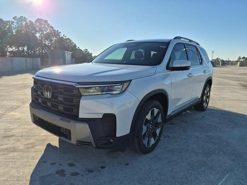 2026 Honda Pilot Touring 8-Passenger