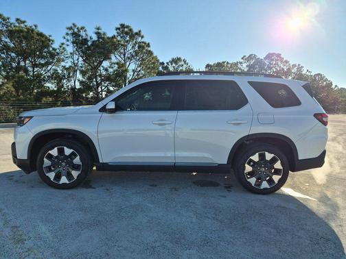 2026 Honda Pilot Touring 8-Passenger