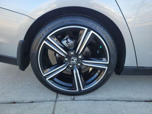 Lunar Silver Metallic 2023 Honda Accord Hybrid Sport