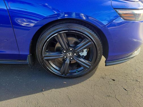 2023 Honda Accord Hybrid Sport-L