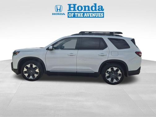 Platinum White Pearl 2026 Honda Pilot Elite