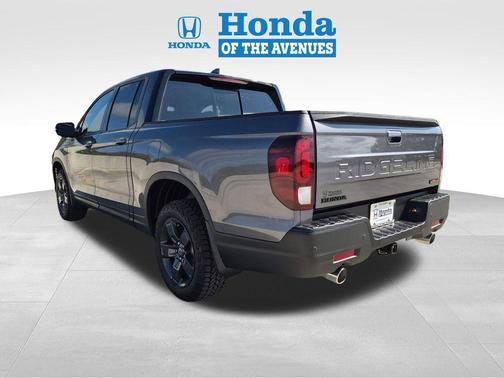 Modern Steel Metallic 2026 Honda Ridgeline TrailSport