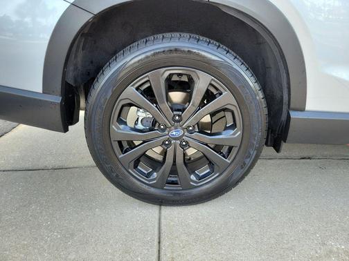 Ice Silver Metallic 2021 Subaru Forester Sport