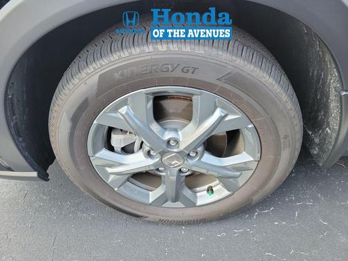 Crystal Black Pearl 2026 Honda HR-V LX