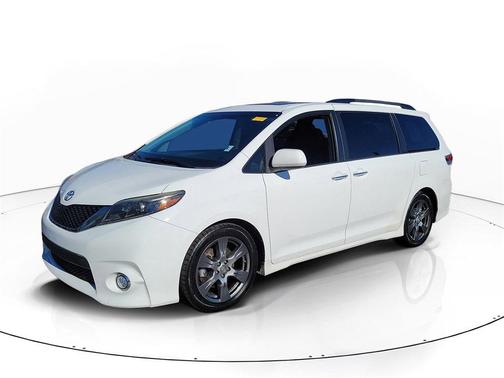 2017 Toyota Sienna SE