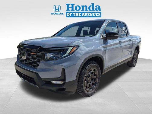 Sonic Gray Pearl 2026 Honda Ridgeline TrailSport+