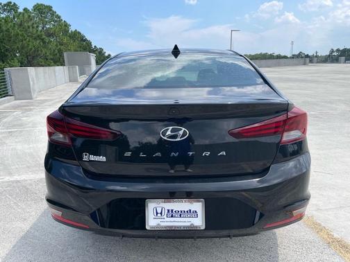 2019 Hyundai ELANTRA Value Edition