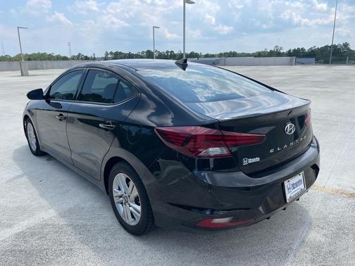 2019 Hyundai ELANTRA Value Edition