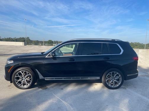 2021 BMW X7 xDrive40i