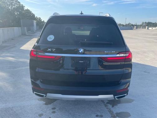 2021 BMW X7 xDrive40i