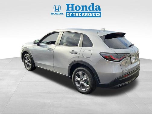 2026 Honda HR-V LX
