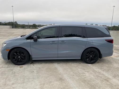 2023 Honda Odyssey Sport