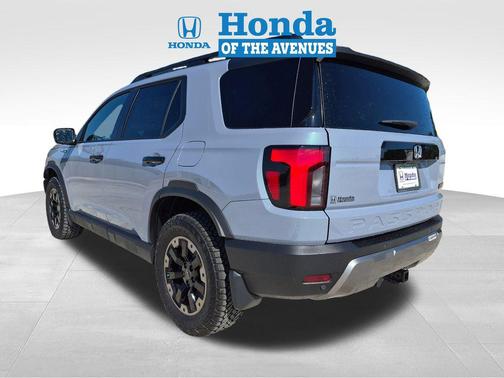 Sonic Gray Pearl 2026 Honda Passport AWD TrailSport Elite