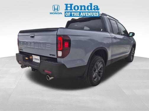 Sonic Gray Pearl 2026 Honda Ridgeline Sport