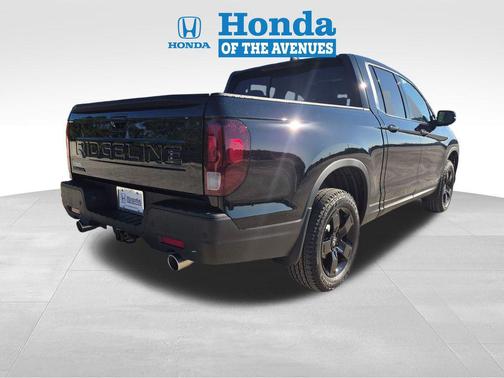 Crystal Black Pearl 2026 Honda Ridgeline Black