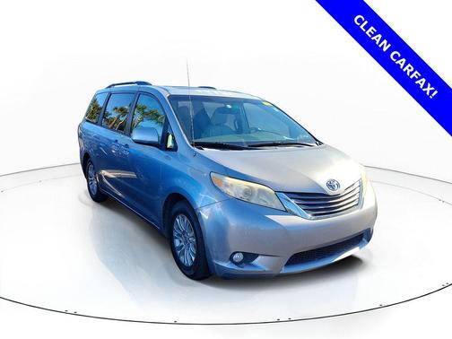 2011 Toyota Sienna XLE