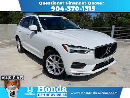 2021 Volvo XC60 T5 Momentum