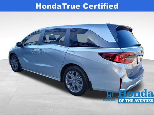 Solar Silver Metallic 2026 Honda Odyssey Touring