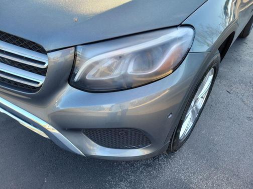 2018 Mercedes-Benz GLC 300 Base