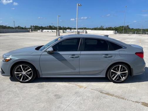 2022 Honda Civic Touring