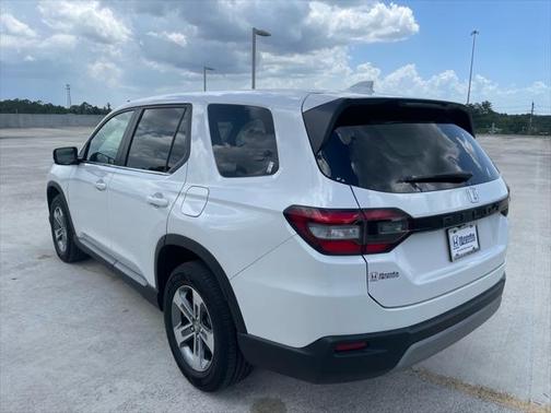 2024 Honda Pilot EX-L 7 Passenger