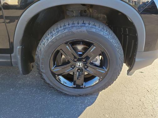 2023 Honda Ridgeline Black