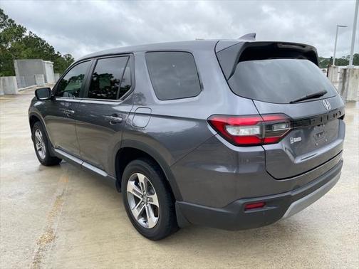2023 Honda Pilot 2WD EX-L 8 Passenger