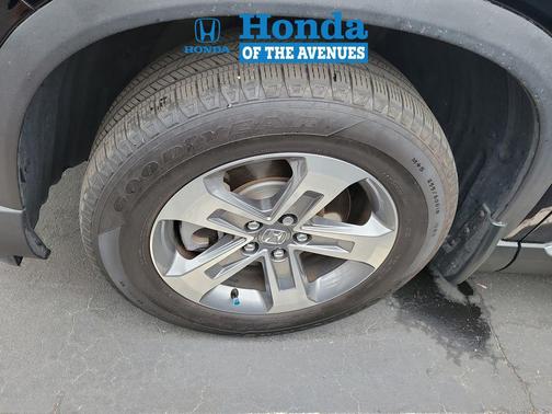 Crystal Black Pearl 2023 Honda Pilot AWD EX-L 8 Passenger