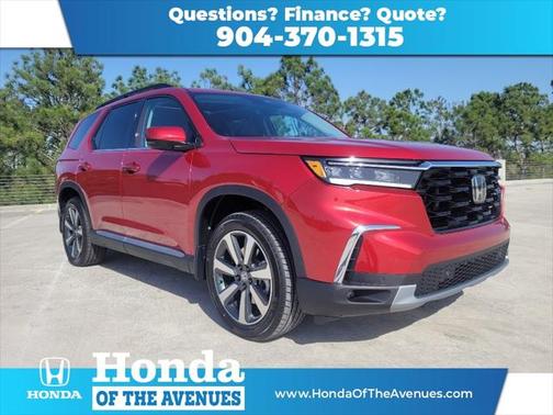 2025 Honda Pilot Touring 8-Passenger