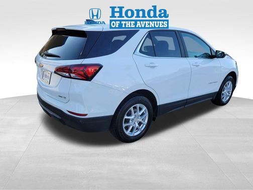 Summit White 2024 Chevrolet Equinox 1LT