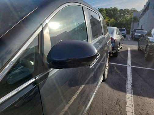Black 2016 Honda Odyssey EX-L