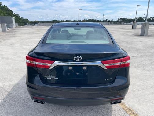 2015 Toyota Avalon XLE Premium