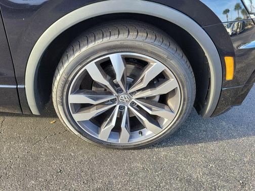 2020 Volkswagen Tiguan 2.0T SEL R-Line 4MOTION