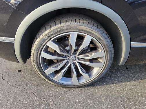 2020 Volkswagen Tiguan 2.0T SEL R-Line 4MOTION