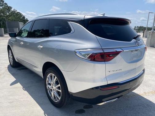 2022 Buick Enclave FWD Premium