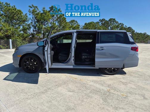 Sonic Gray Pearl 2026 Honda Odyssey Sport-L