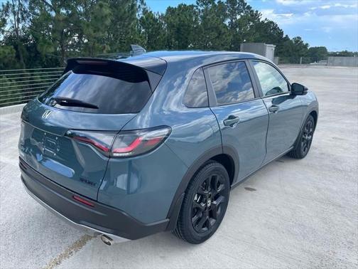 2025 Honda HR-V 2WD Sport