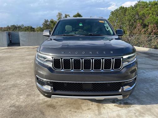2022 Jeep Wagoneer Series II 4x2